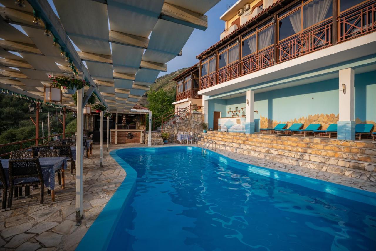 Hotel Panorama Himarë Exterior foto