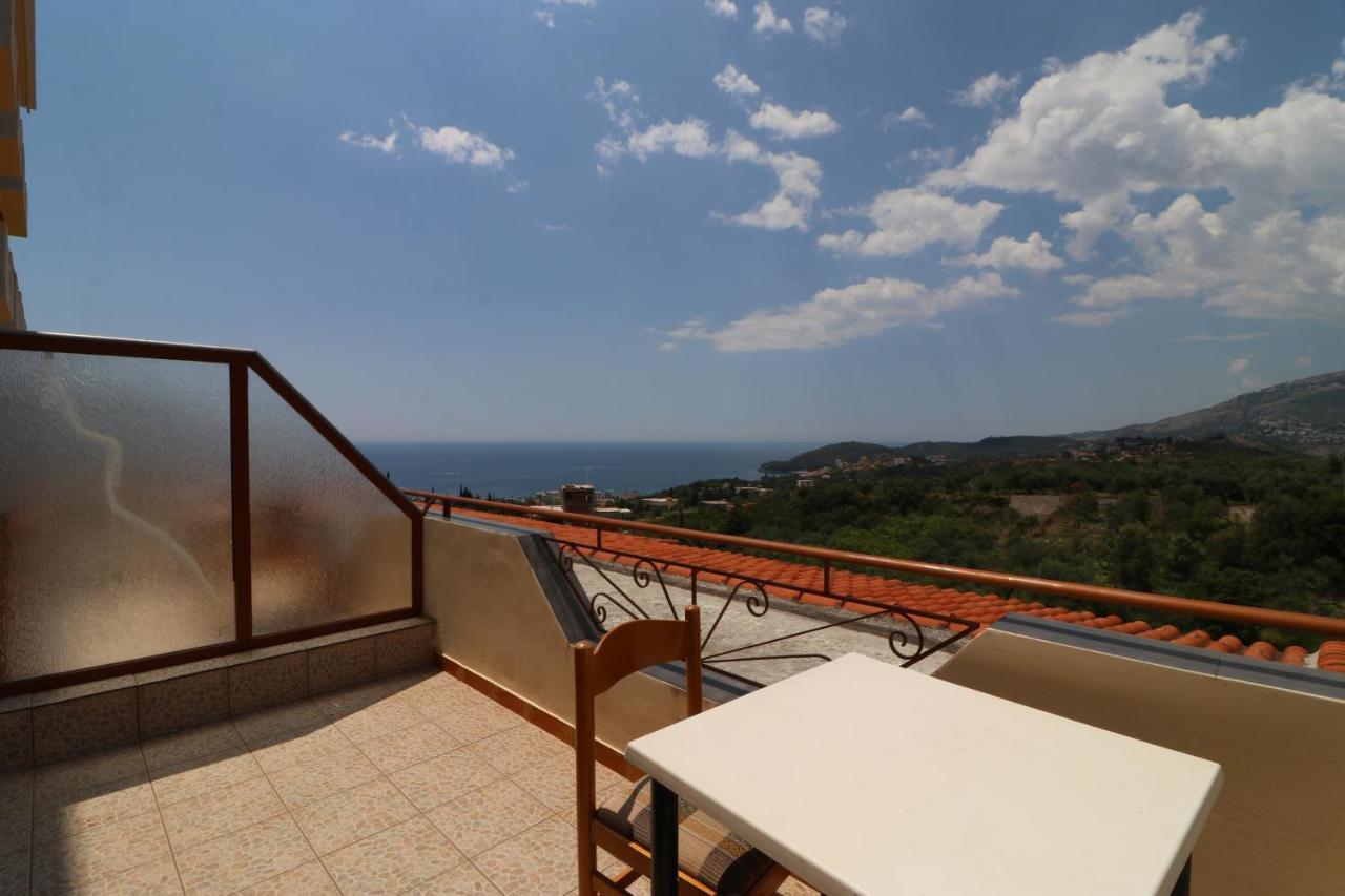 Hotel Panorama Himarë Exterior foto