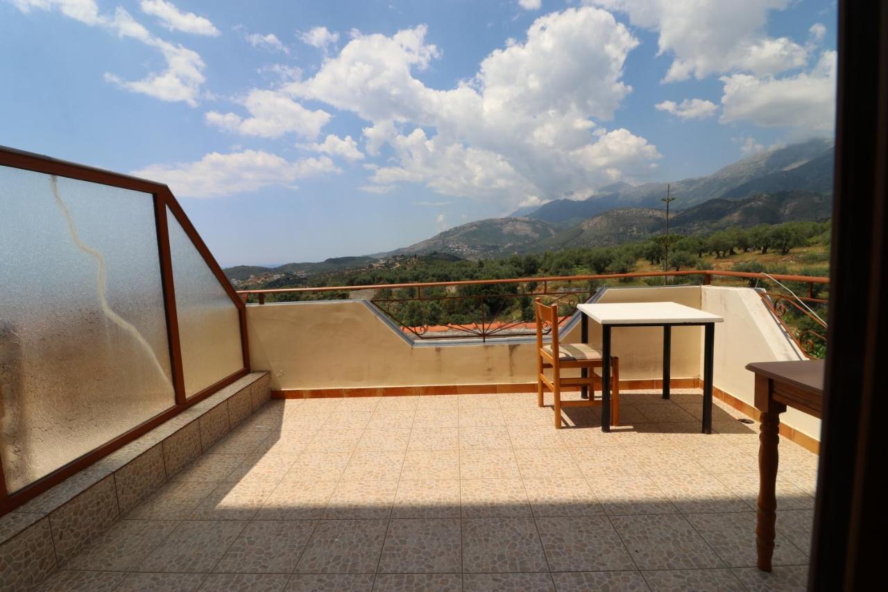 Hotel Panorama Himarë Exterior foto